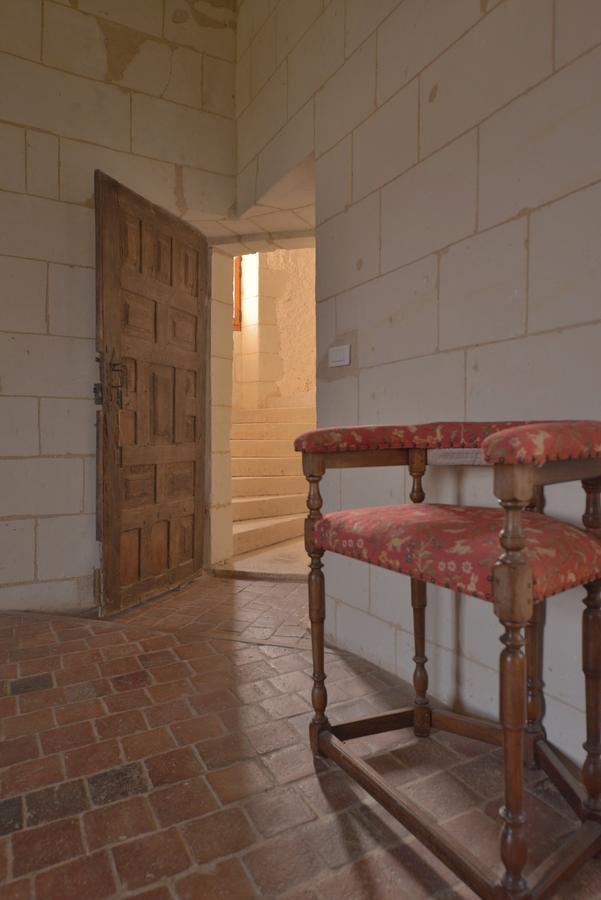 Le Chatelet Thilouze ภายนอก รูปภาพ
